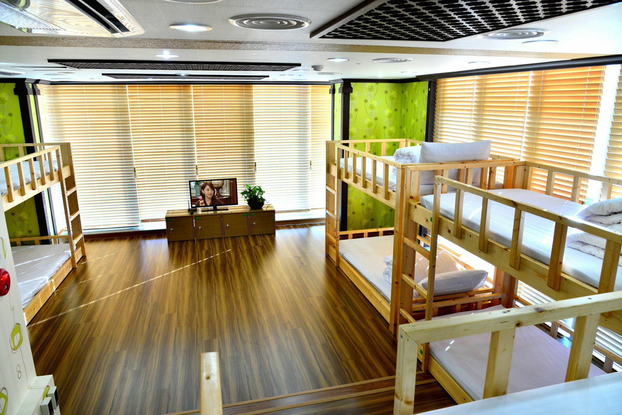Seom Guesthouse ซอกวีโพ ภายนอก รูปภาพ